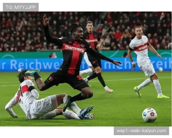 勒沃库森客场挑战汉堡争四关键战稳守反击